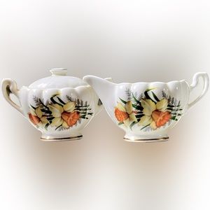 👑Royal Dover England Bone China Cream and Sugar Bowl with Lid Daffodil Set